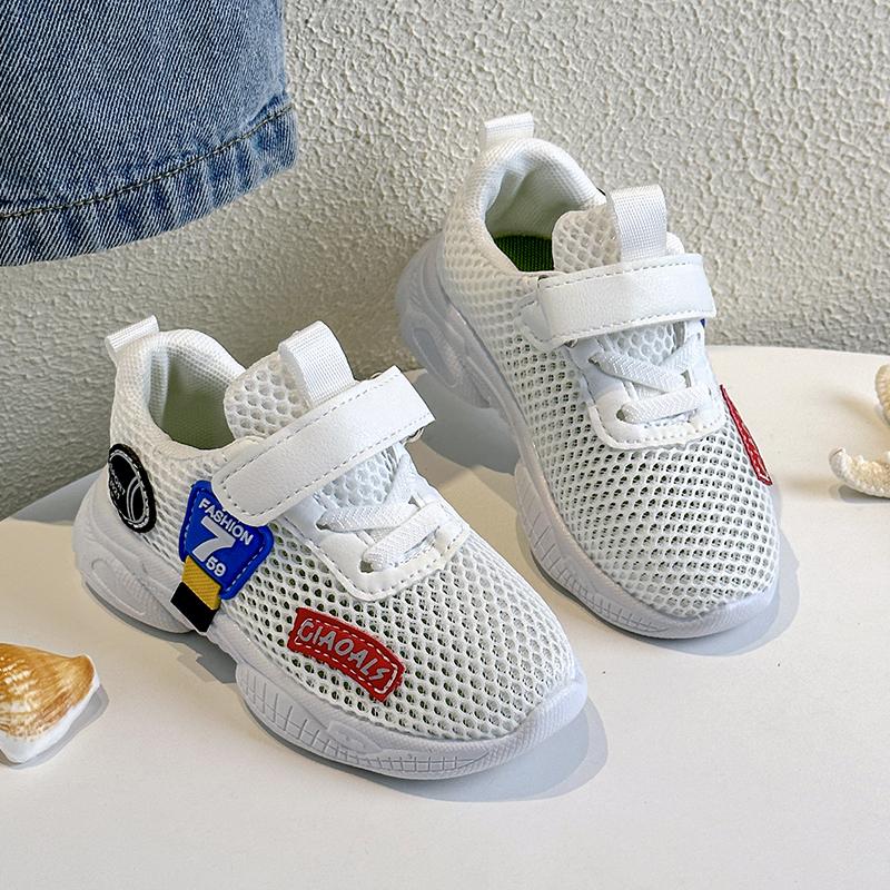 

Детская повседневная обувь Дышащие детские теннисные туфли из сетки-аэро, на липучке, Новая мода 2025, Студенческие кроссовки для бега, Нескользящая мягкая подошва 21 белый