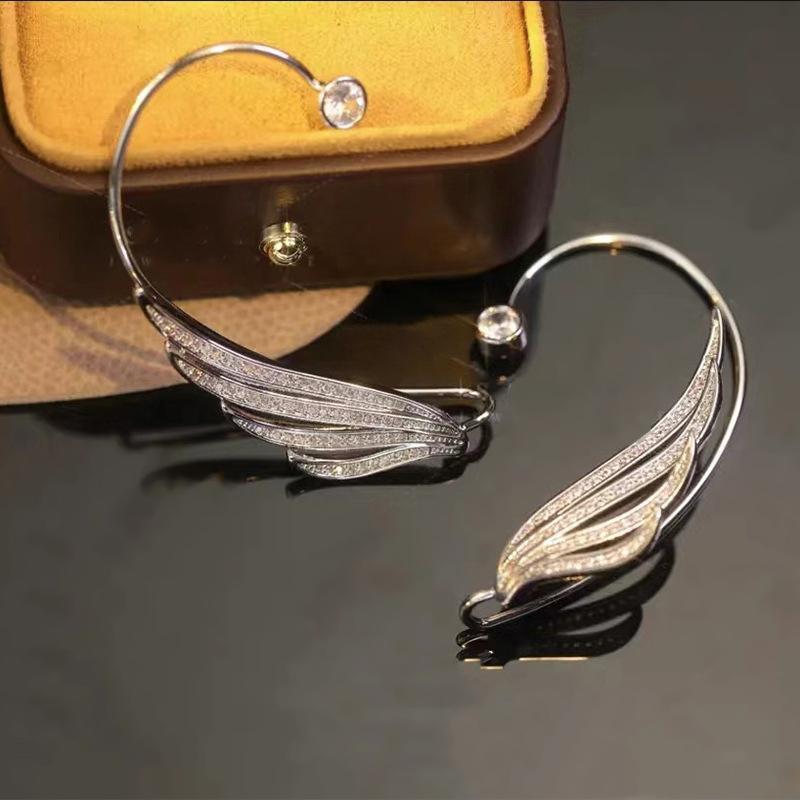 Advanced Sense Personalized Wings Ear Bone Clips Without Ear Holes Earrings For Women Girls  Simple Ear Hangers Jewelry