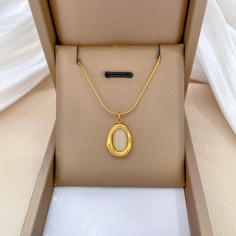 Special-Shaped Water Droplets Cat'S Eye Temperament Personality Minimalist Wind Stove Real Gold Female Collarbone Necklace