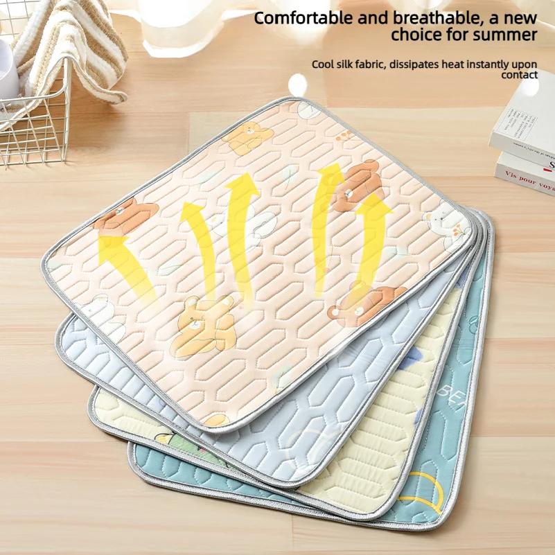 Waterproof Washable Dog Cooling Mat Extra Large Summer Pet Latex Mattress Pad Breathable Bed Protector Diaper For S/M/L Dogs Cat