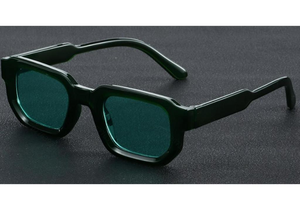 Trendy Small Frame Square Sunglasses for Women - New Style, Versatile Design