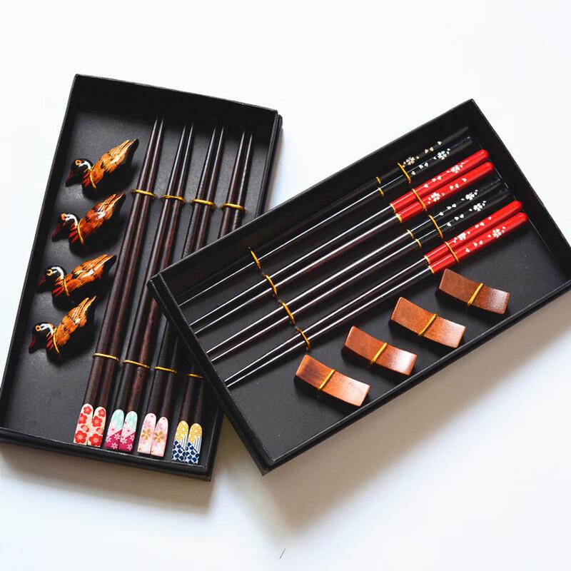 Japanese Style Malas Wood Chopsticks Gift Set