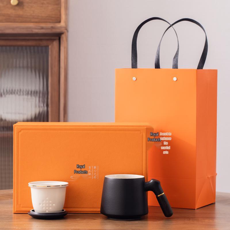 Chinese Style Ceramic Cup Gift Set with Lid and Wooden Handle - Three-Piece Tea Cup with Filter