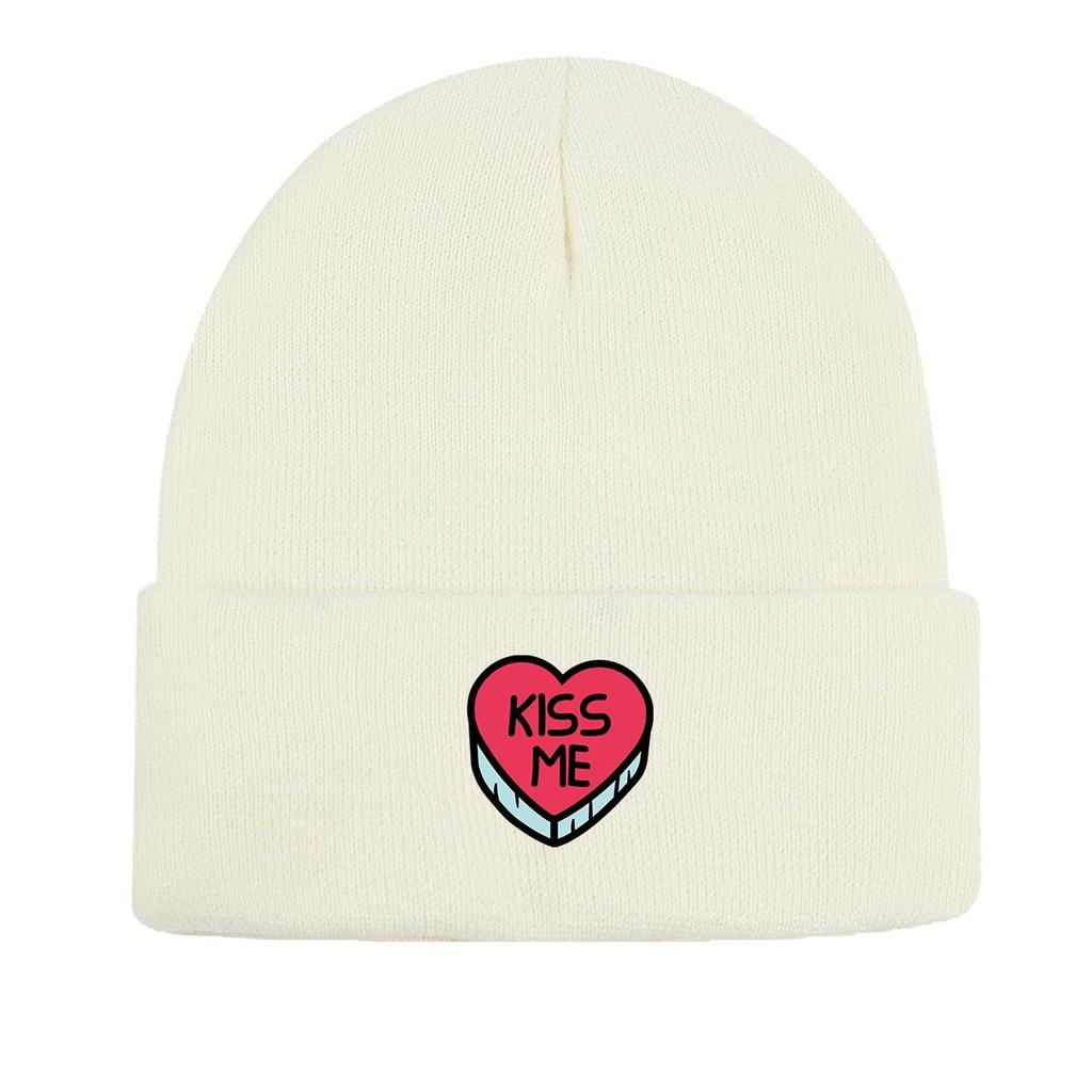 KISS ME" Heart Print Knit Cap Beanie, Valentine's Day Man Cap Soft Stretchy Unisex Bonnet Knitted Hat Beanie