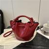 Hand Carry Small Bag Women's New Trendy Summer Popular Versatile Messenger Bag High-end Niche Bucket Bag