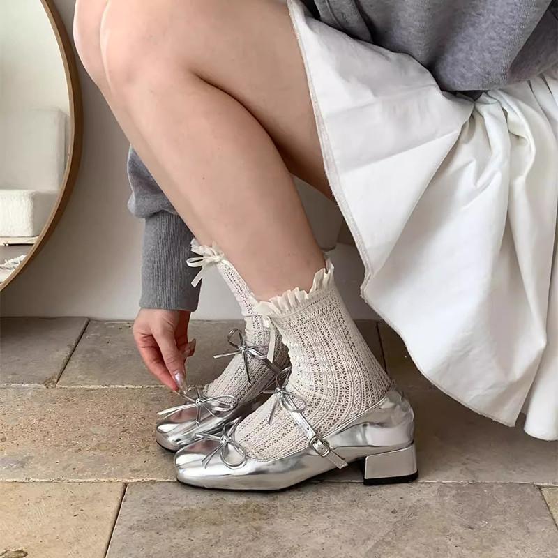

2025 Весна Осень Женские туфли Мэри Джейн Модные туфли с бантом-бабочкой Повседневные туфли на низком каблуке Платье Уличный стиль 40 серебряный