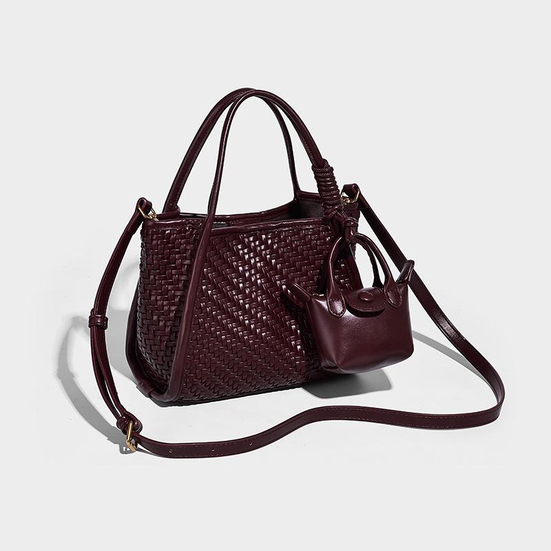 

2025 Новая плетеная вручную портативная сумка-ведро, повседневная сумка на плечо из мягкой кожи, модная сумка кроссбоди на каждый случай для женщин вино красного