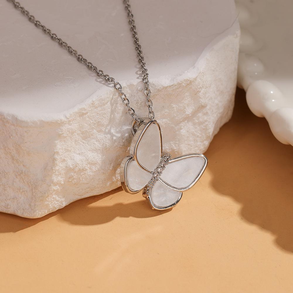 Women's Silver Titanium Steel Necklace with Micro-Inlaid Zircon - Elegant, Durable Clavicle Chain Jewelry