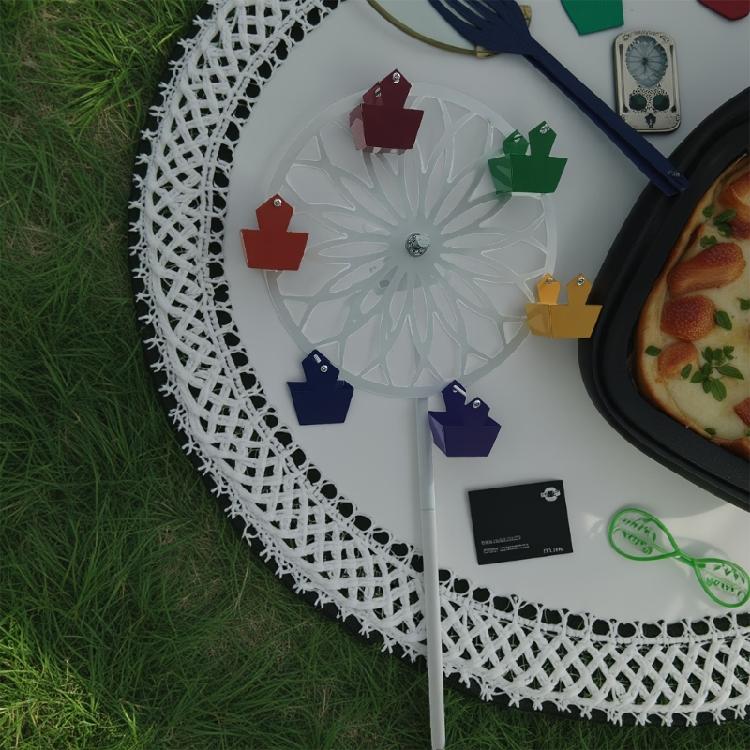 Moderne Windmolen Vogelvoederbak Roterende Weerbestendig Metaal Tuinornament Grondpen Voor Vogelvoederaccessoires