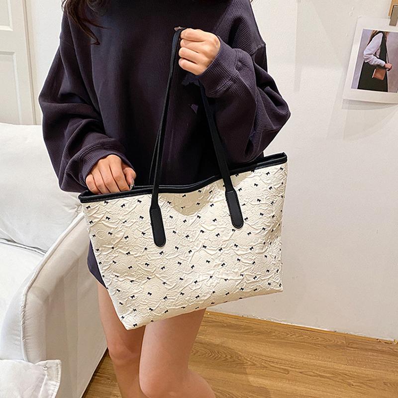 Retro Shopper Shoulder Bags for Women Large Capacity Tote Bag New Designer Bow Print Purses and Handbags KTB