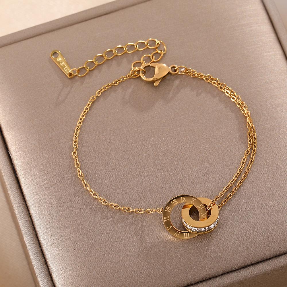 Luxe Titanium Staal Vierbladig Klaver Armband in Koreaanse Stijl met Ingelegde Diamanten voor Vrouwen - Kleurvast