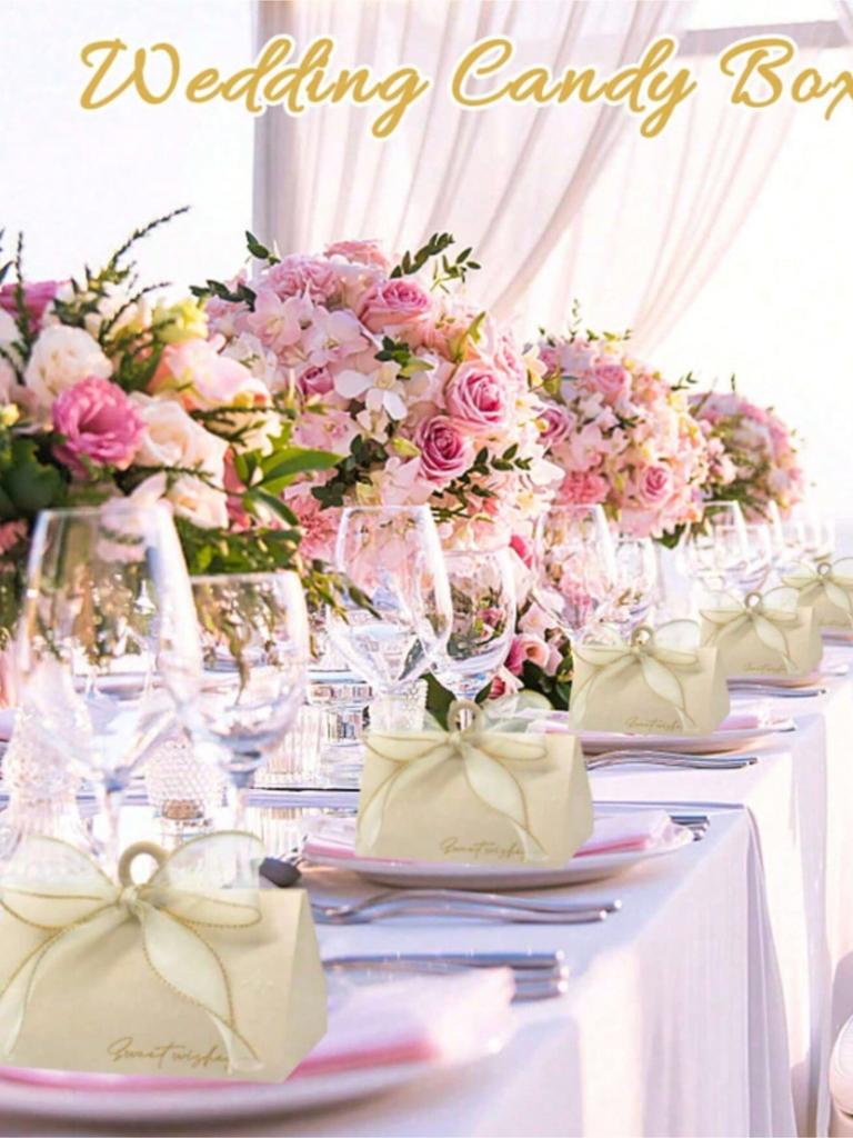 Home Party Decoration Supplies Wedding Candy Box Beige Wedding Gift Box Chocolate Gift Box With Wooden Beads and Ribbons 2pcs