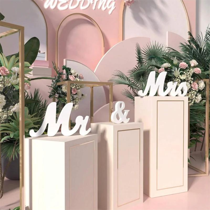 3pcs/set Wooden Mr & Mrs Sign Decoration For Wedding Party, Ceremony Check-In Desk, Dining Table, Suitable For Home, Hotel Decor