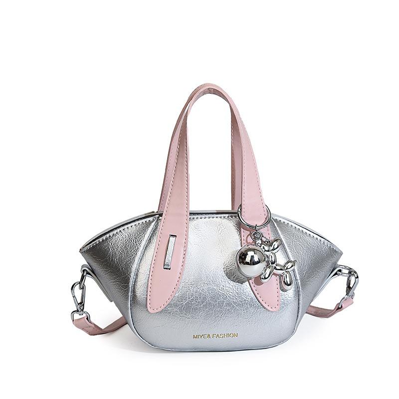 

Small bag women s new fashion niche design messenger bag women s simple and high-end portable shoulder bag серебряный