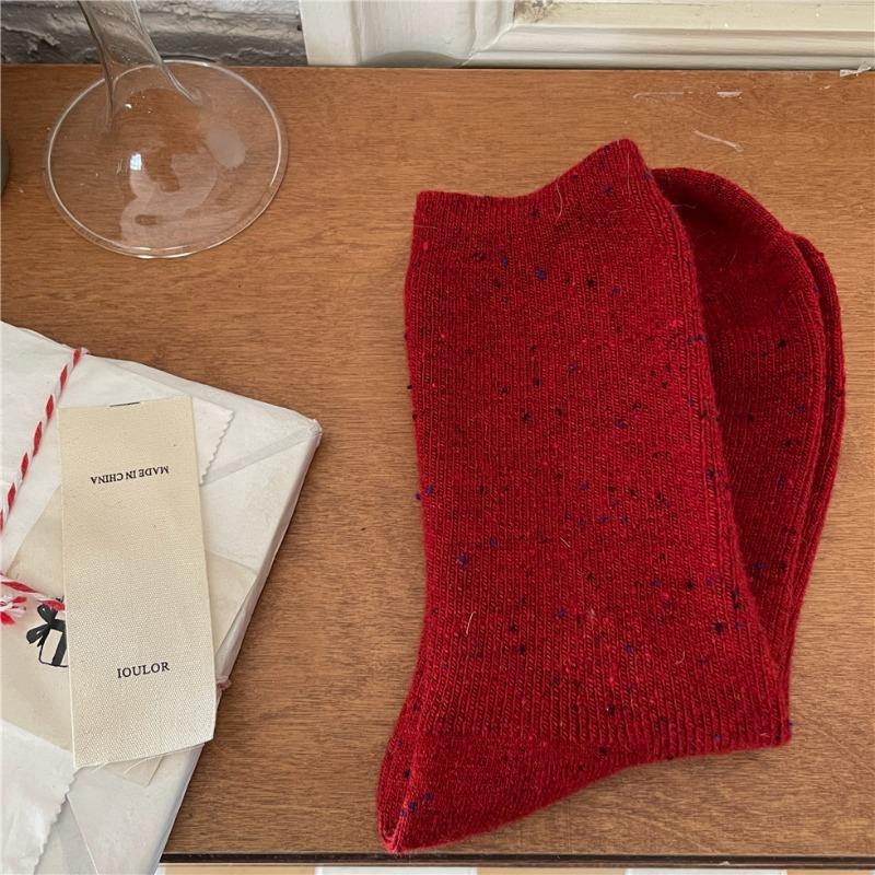 Ladies Winter New Year Benming Year Red Wool Medium Barrel Pile Socks