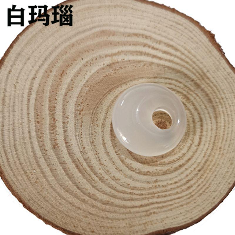 

Серьги с бусинами из натурального камня и подвесками в виде знака мира White agate one