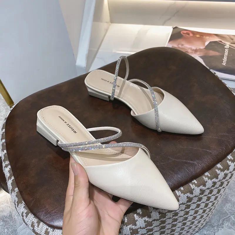 Mules Women's Slippers and Ladies Sandals Rhenstone Leather Pointed Toe Crystals Jewels Flat Outside Job Shoes Off White Slides