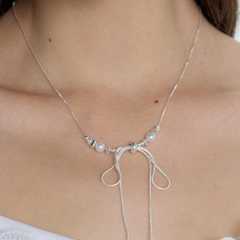 

PINK PINEAPPLE RIBBON DEW NECKLACE_SILVER SILVER_FREE