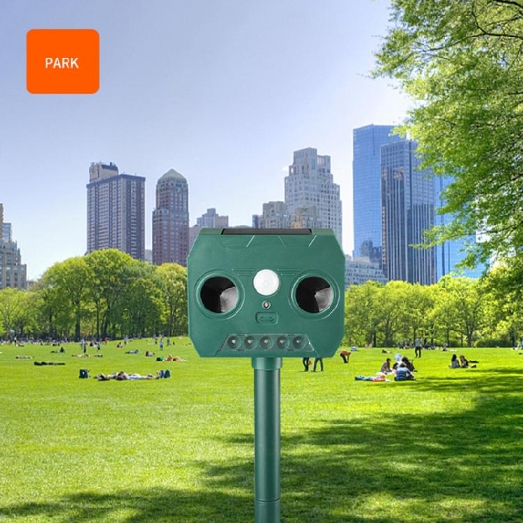 Solar Animal Repeller Ultrasonic Repellents LED Light Alarm Repels Cat Dogs Bird