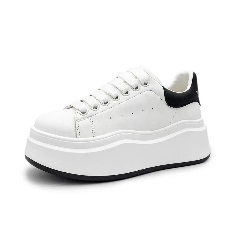 Thick-soled Muffin Little White Shoes Women's Cross Board Shoes Spring New Niche Design Casual Sports Shoes