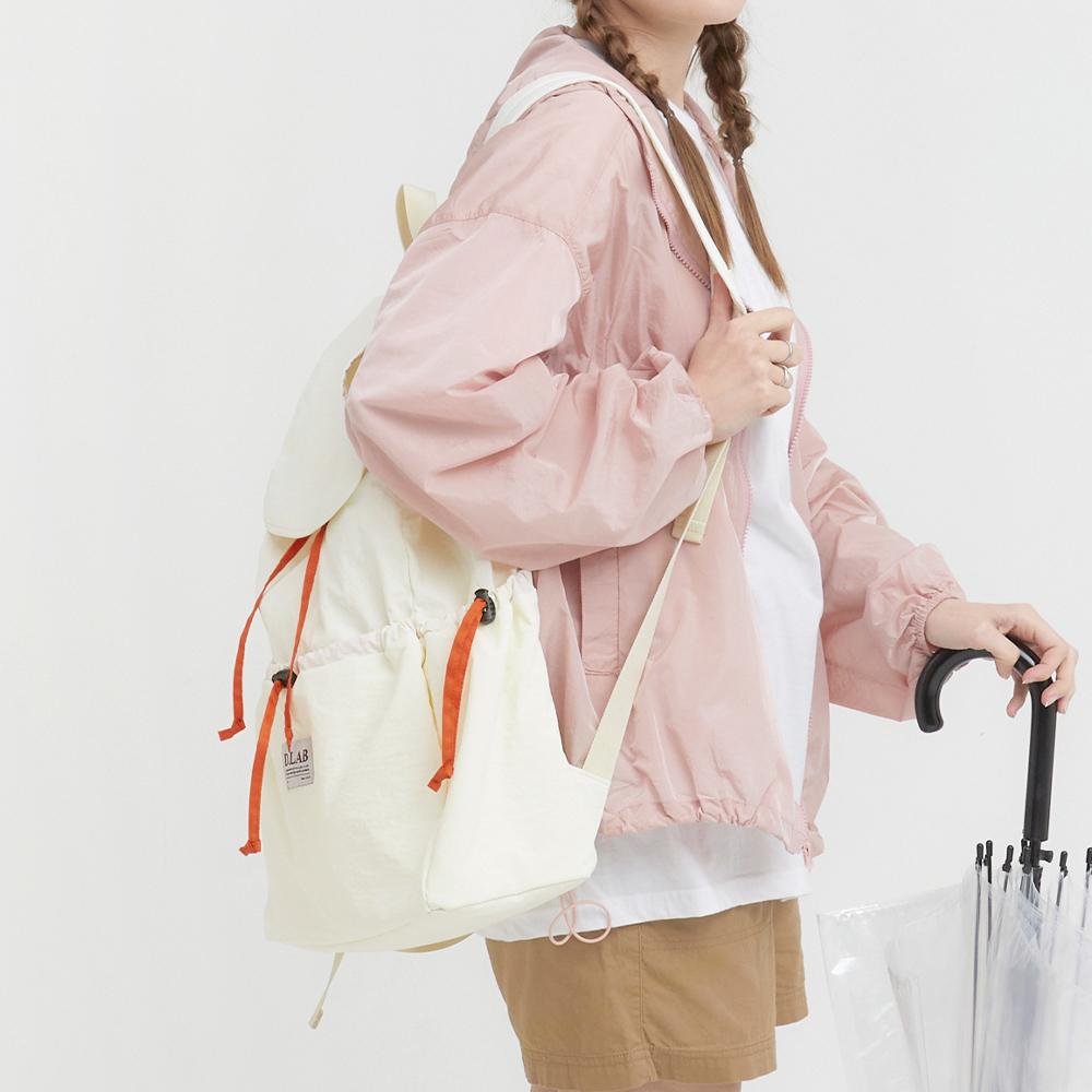 D.Lab Bernadette String Backpack - Ivory