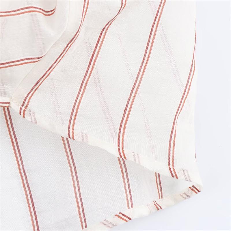 European & American Style Women's Casual Fashion Metal Line Pattern Shirt