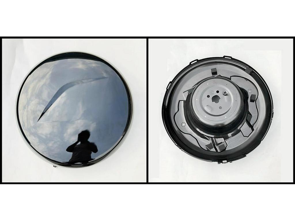 09-12 Toyota RAV4 Pokrywa Lampy Koła Zapasowego z Jasnym Paskiem