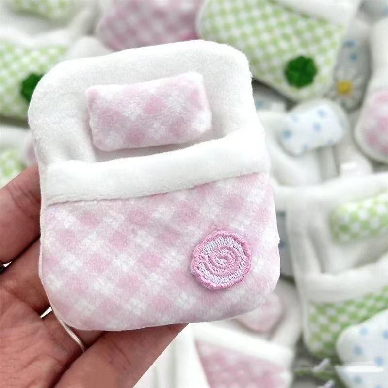 

Для/Ткань Sylvanian Families Милая одежда Спальный мешок Сумка для хранения Украшение комнаты мини-куклы Мебель 7CM розовый