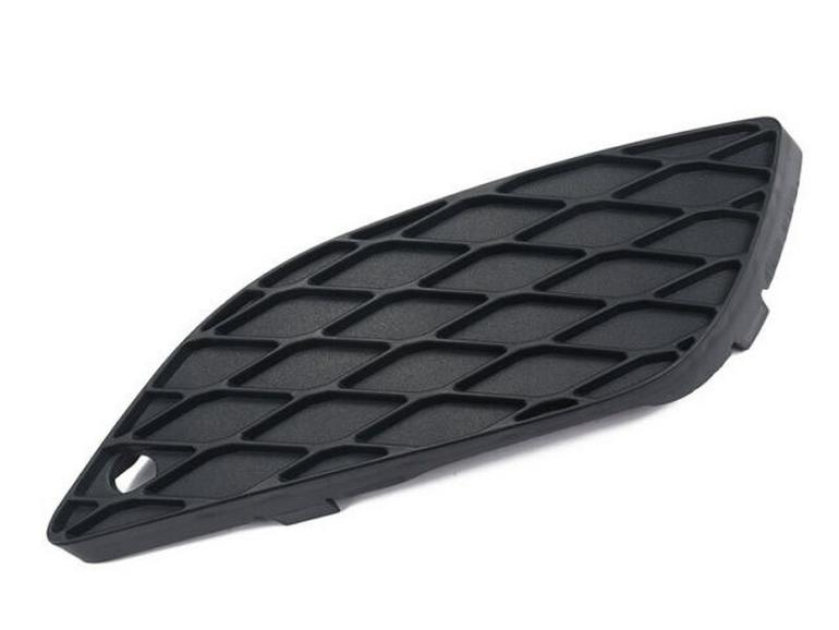 Mercedes-Benz W251 R350 Front Fog Light Trim Wind Mesh