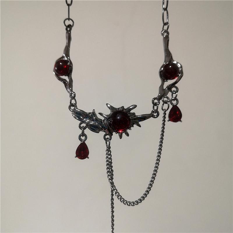 Gotische Rote Dornenherz Geometrischer Anhänger Kettenhalskette, Personalisierte Hip Hop Trend Schmuck Accessoires für Damen Halloween Party