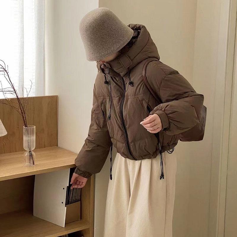 Hooded small down jacket women's 2024 winter fashion short design sense zipper thickened white duck down bread jacket