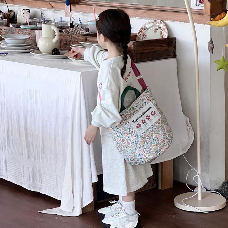 Adorable Gender Neutral Kids Floral Print Tote Bag In Breathable And Durable Cotton