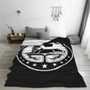 Decke mit tschetschenischem Wappen Ichkeria, samtweiche Überwurfdecke für Auto, Sofa, Couch, Tagesdecke