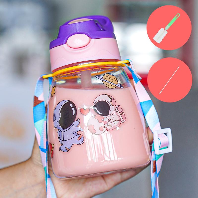 Water bottle1011 new children's cartoon straw cup strap handle portable plastic cup baby cute water cup