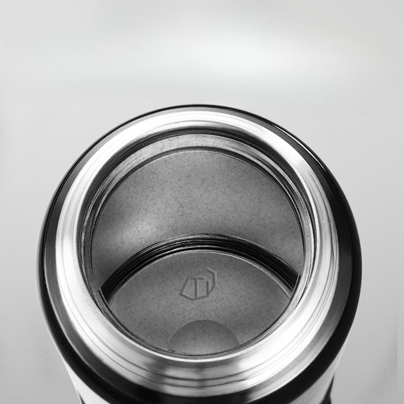 304 Stainless Steel 450ml One-handed Bounce Cover with Filter To Make Tea.304 Stainless Steel 450ml One-handed Bounce Cover with Filter To Make Tea.
