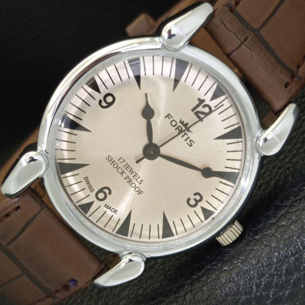 MECHANICKÉ NATAHOVÁNÍ ŠVÝCARSKÉ PÁNSKÉ VINTAGE RENOVANÉ HODINKY STŘÍBRNÉ BARVY CIFERNÍKU a700871-5 R205a-a700871