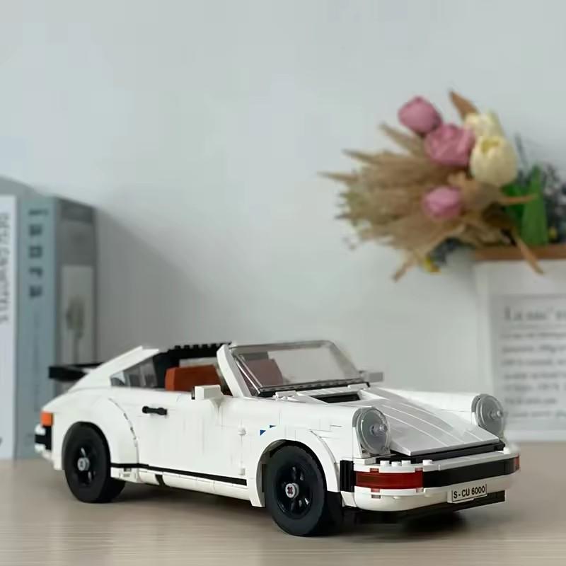 Hot Toys Technical Retro Car Model Legoing 10295 Building Blocks Set Race Classic Kit for Adults and Teens Toys Gift 1458PCS