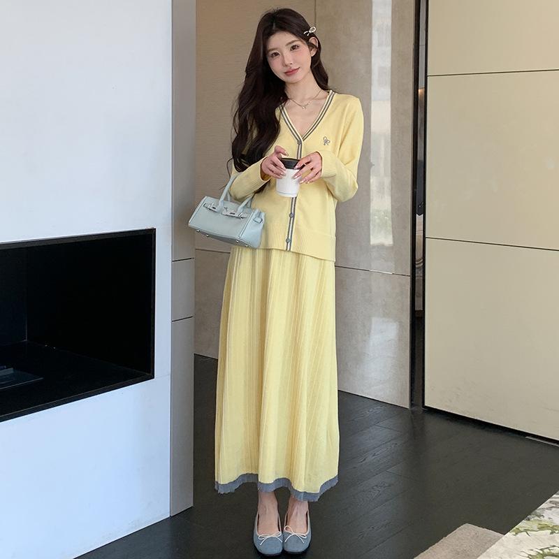 2026 Spring Maternity Elegant Knit Two-Piece Dress Set 2XL