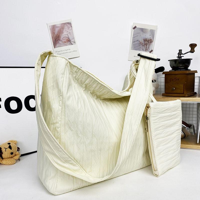 

Складная наплечная сумка женская корейская версия универсальная большой вместимости для поездок на работу сумка-мессенджер сумка для мамы и ребенка повседневная сумка-тоут