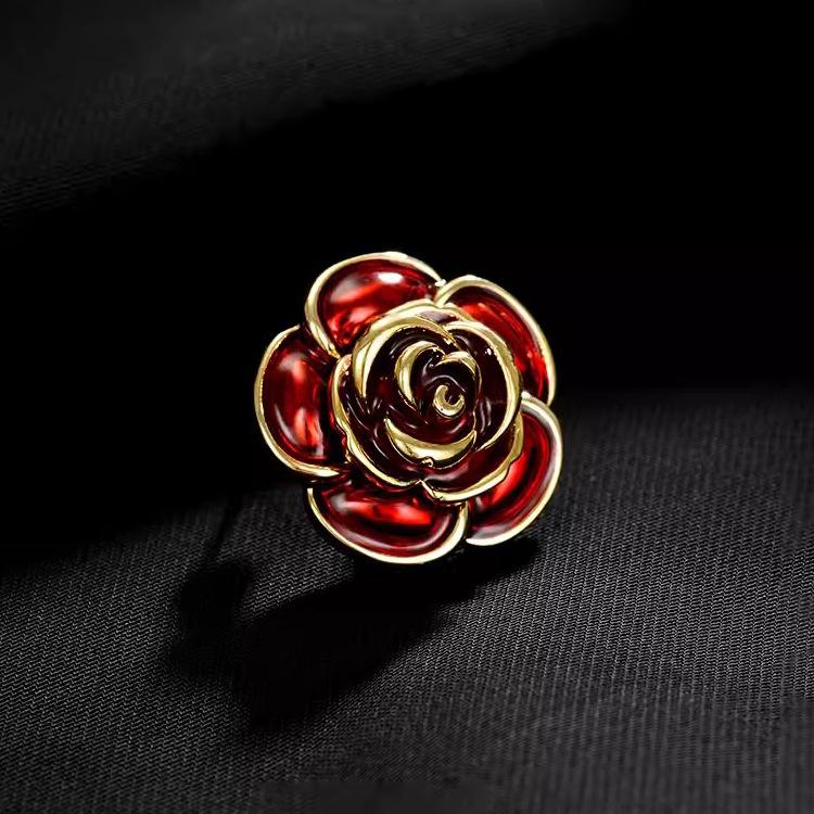 

Простая брошь «Камелия», темперамент женской индивидуальности высокого класса, брошь цвета эмали, изысканная булавка для пальто с ювелирными изделиями