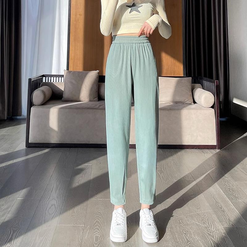 2024 New Women's Ice Silk Nine-Point Summer Harem Pants