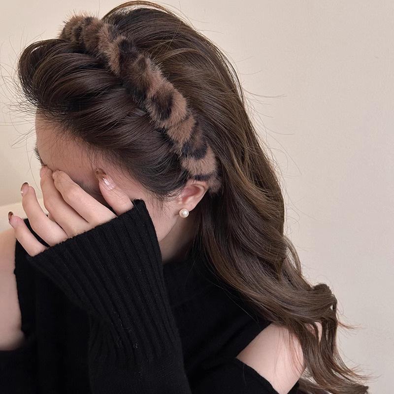 Leopard Print Plush Wave Headband - Non-Slip, Root Volumizing Hair Accessory