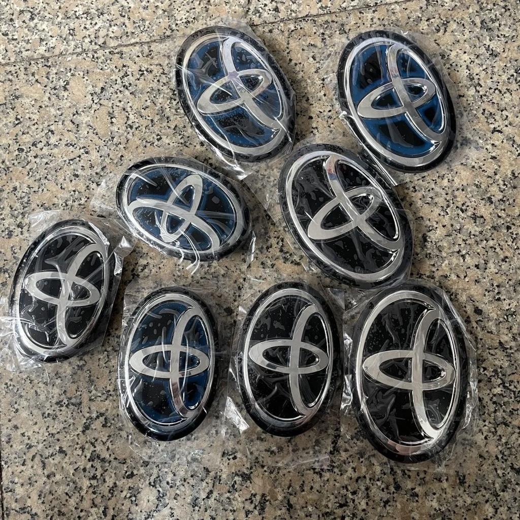 Emblemat Hybrydowy 3D z Logo Samochodu na Grill Przedni Maskę dla Toyota Corolla Camry RAV4 Hilux CHR Highlander Yaris Vios Alphard Prius Reiz Wish