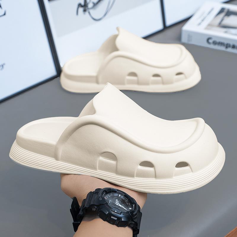 Men's slippers Soft and comfortable Non-slip Wear-resistant Indoor and outdoor Ventilate Thick bottom Shoes for men Unisex New