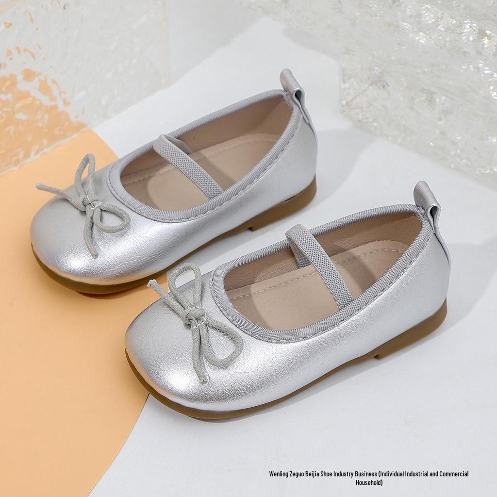 2025 Girls' Silver Leather Princess Shoes: Soft Sole, Spring/Autumn Style for Little Girls