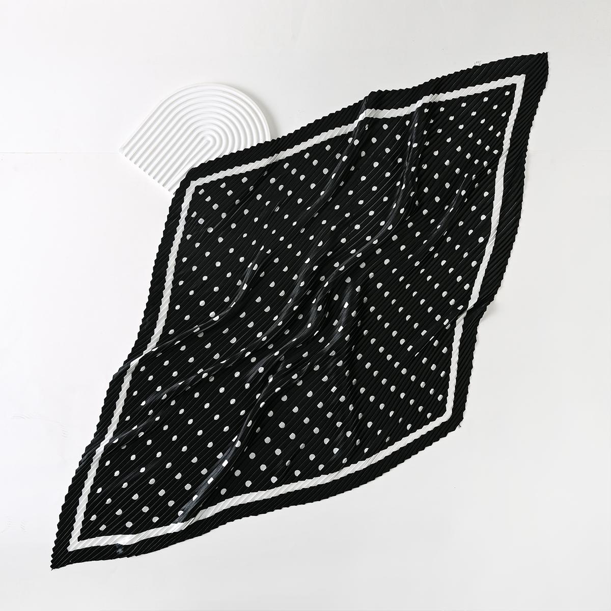 

Women Polka Dot Printed Soft Multifunctional Hankerchief Foulard Femme Muslim Hijab Wrap Bandana Imitated Silk Square Head Scarf