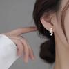 Luxury-Style Grape Stud Earrings for Women - Exquisite Ear Ring for High Fashion and Versatile Wearability