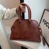 Casual retro feminine crossbody bag  high-quality niche bag  feminine bag  large capacity