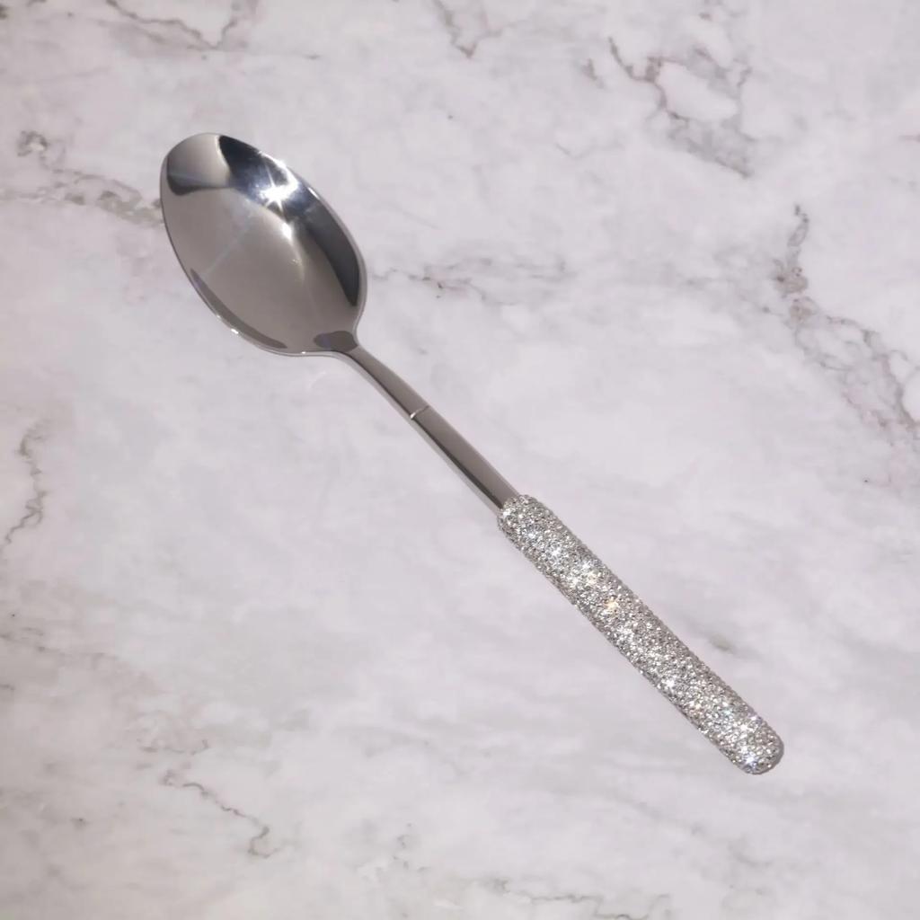 Luxury Spoon Fork Knife Set with Bling Sparkling Diamond 304 Stainless Steel Tableware Home Kitchen Wedding Supplies Cutlery