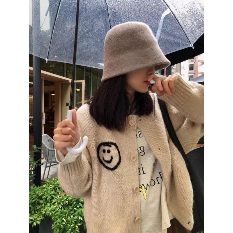 

Autumn and winter new design double-sided smiley sweater cardigan women s embroidered crew neck fashion versatile coat One Size